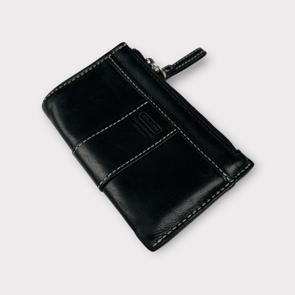 Coach Handbags - Coach Black Leather Zip Card SmallPouch